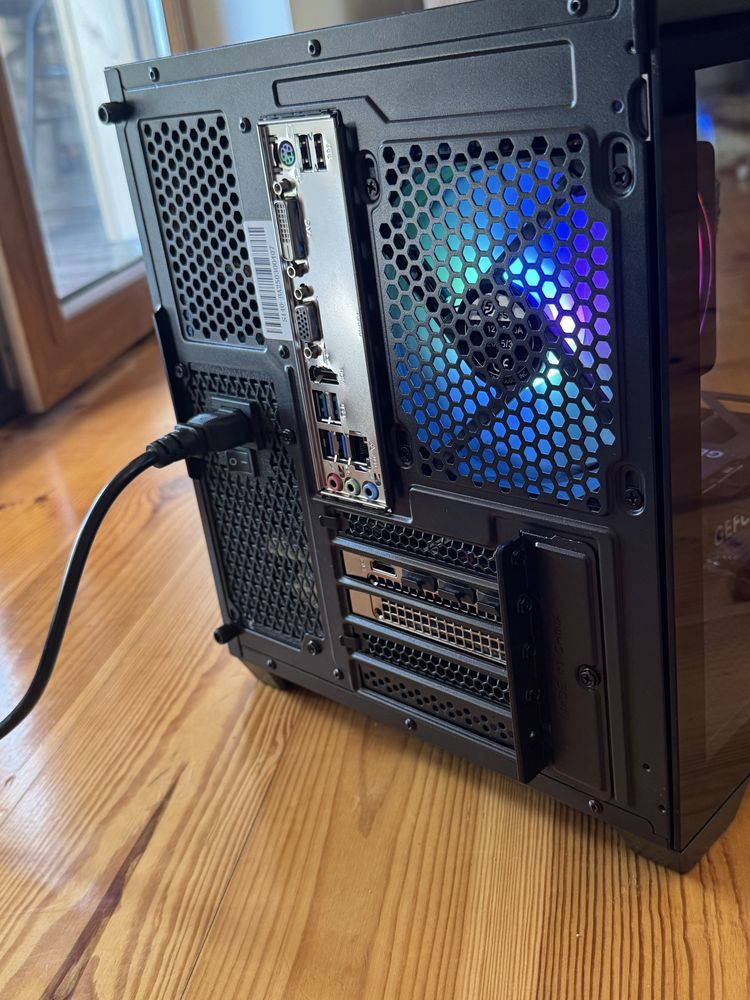 Komputer RTX 4060 Ti Do Gier