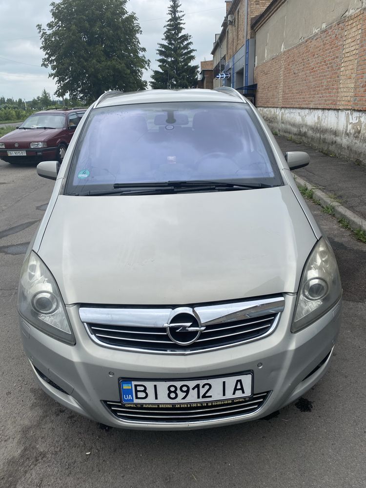 Opel zafira B 2009
