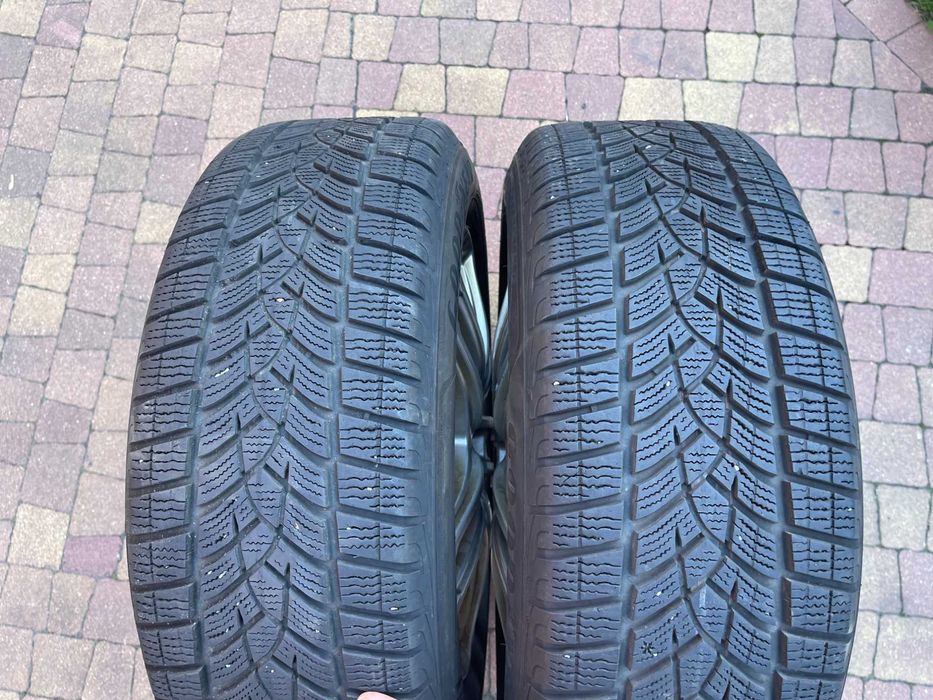 3934. Opony zimowe 215/60/17 Goodyear 6.3mm 2022r cena za 2szt