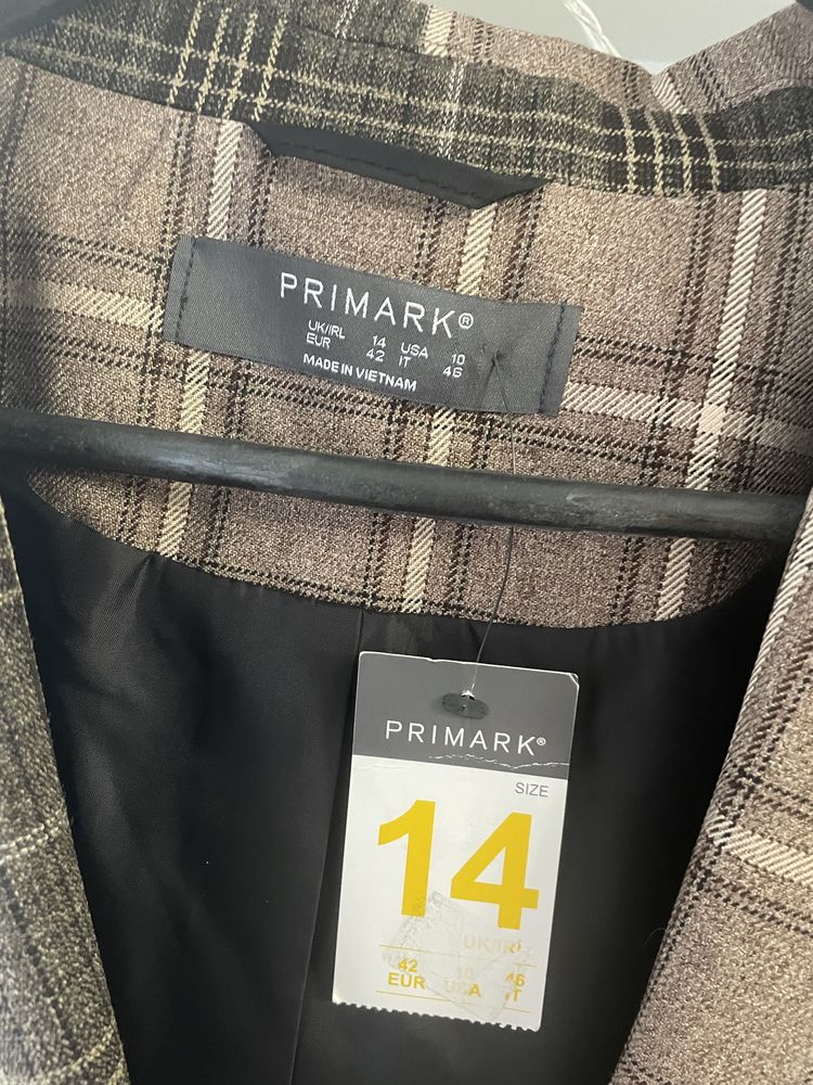 Двухцветный оверсайзный пиджак жакет Primark