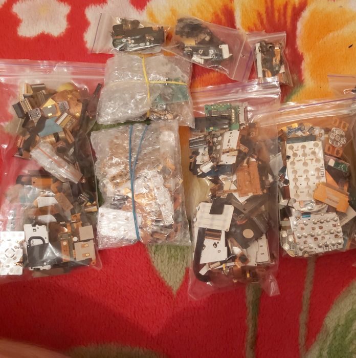 Шлейфа Nokia, Sony Ericsson, LG, fly, Samsung та інші