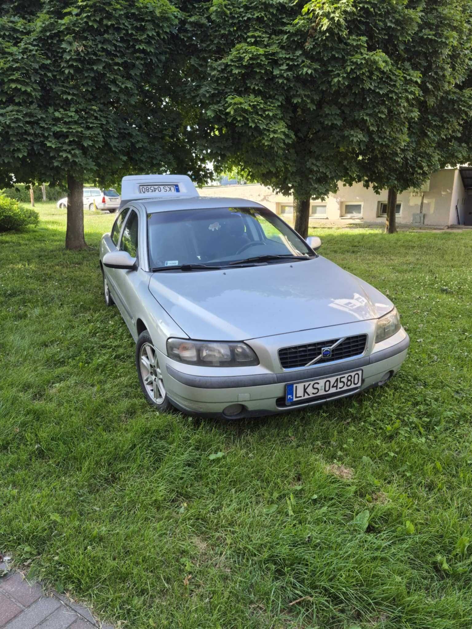 volvo s60 2000r. 2,4 bg 140 km