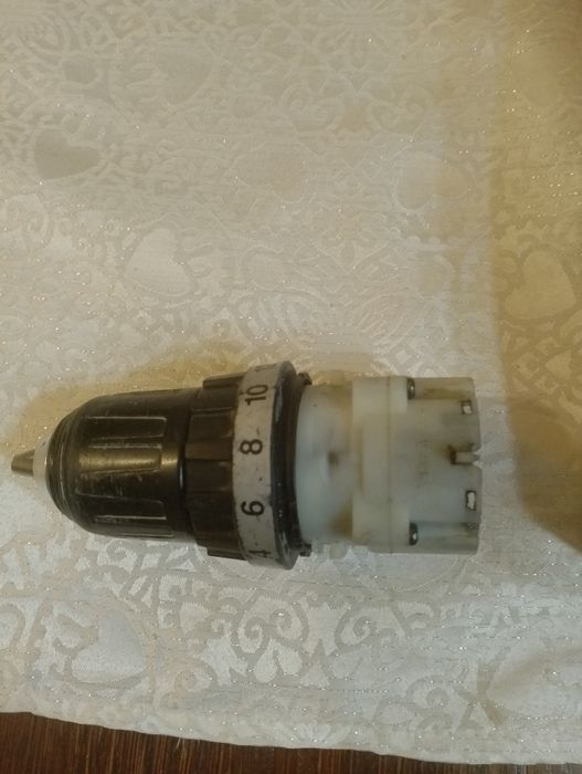 Wkrętarka i główka