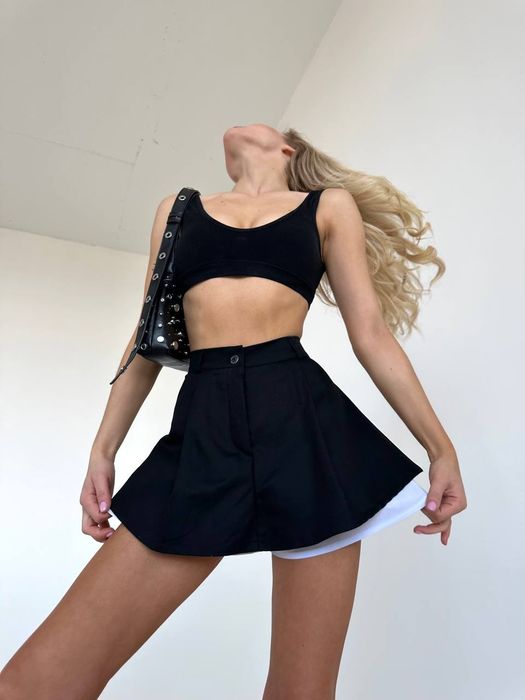 Спідниця- шорти нові