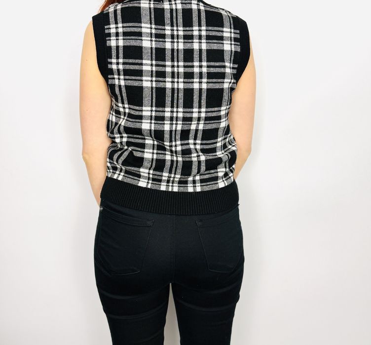Sweterkowa kamizelka w kratę XS 34 Primark