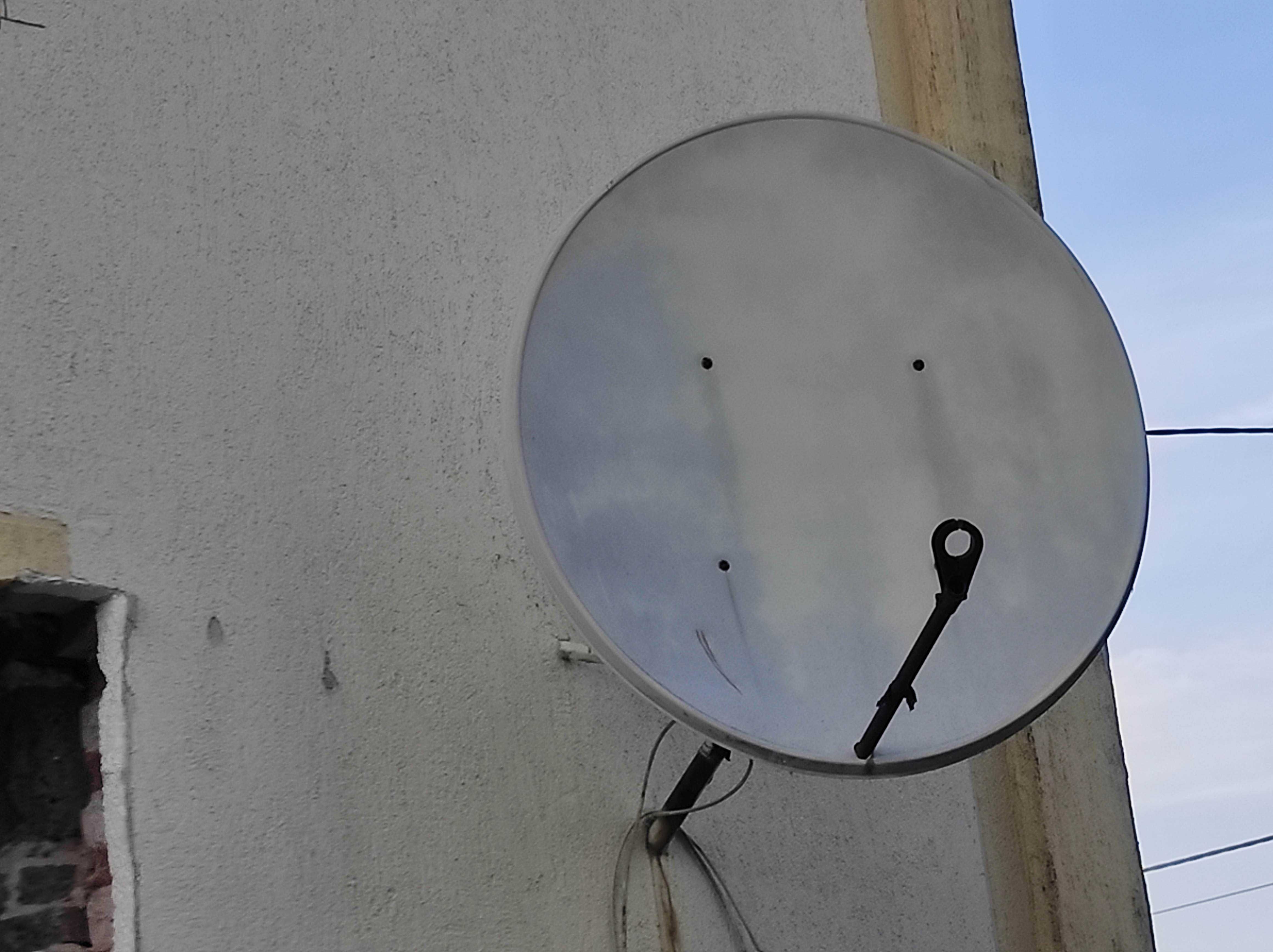 Antena satelitarna 100 cm - duży talerz