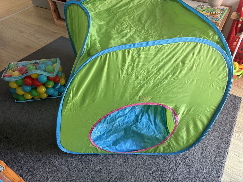 Tenda/casinha de brincar criança Ikea + bolas