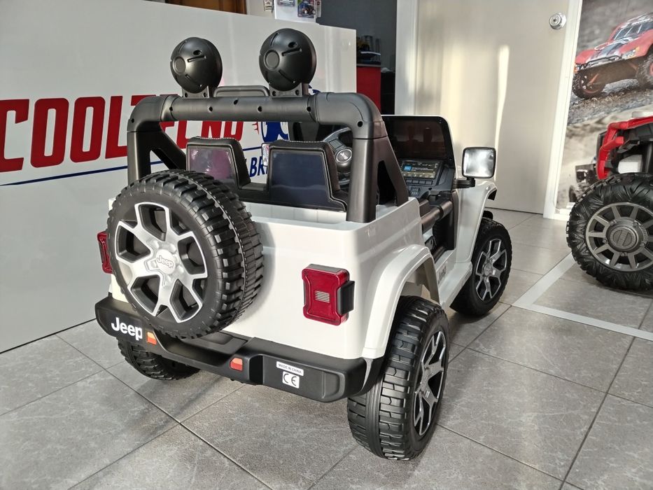 Jipe carro eléctrico criança 4 motores