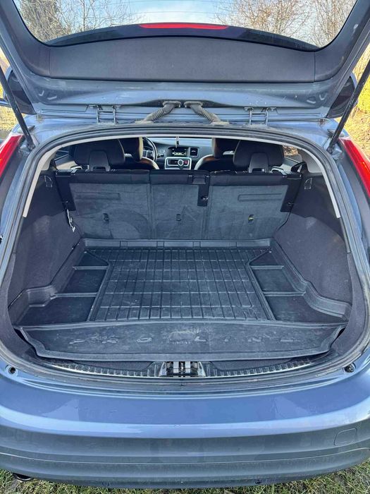 Volvo V60 I Facelifting 2.0 D2 DRIVE-E WEBASTO