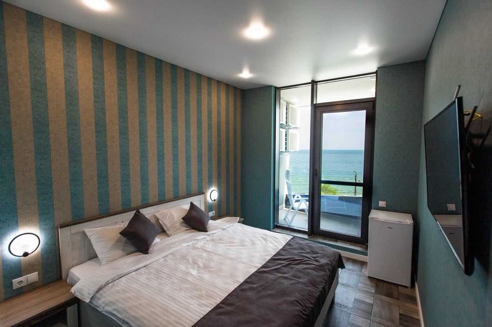 Міні-готель на 13 Фонтана.