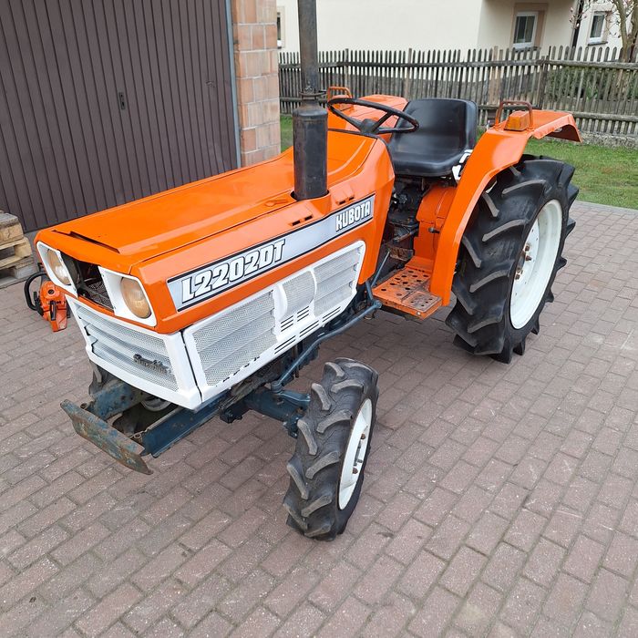 Minitraktorek Kubota l22020dt 4x4 rejestrowany