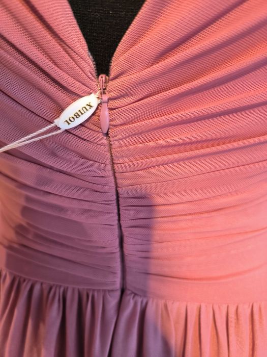 Sukienka wieczorowa pudrowy róż