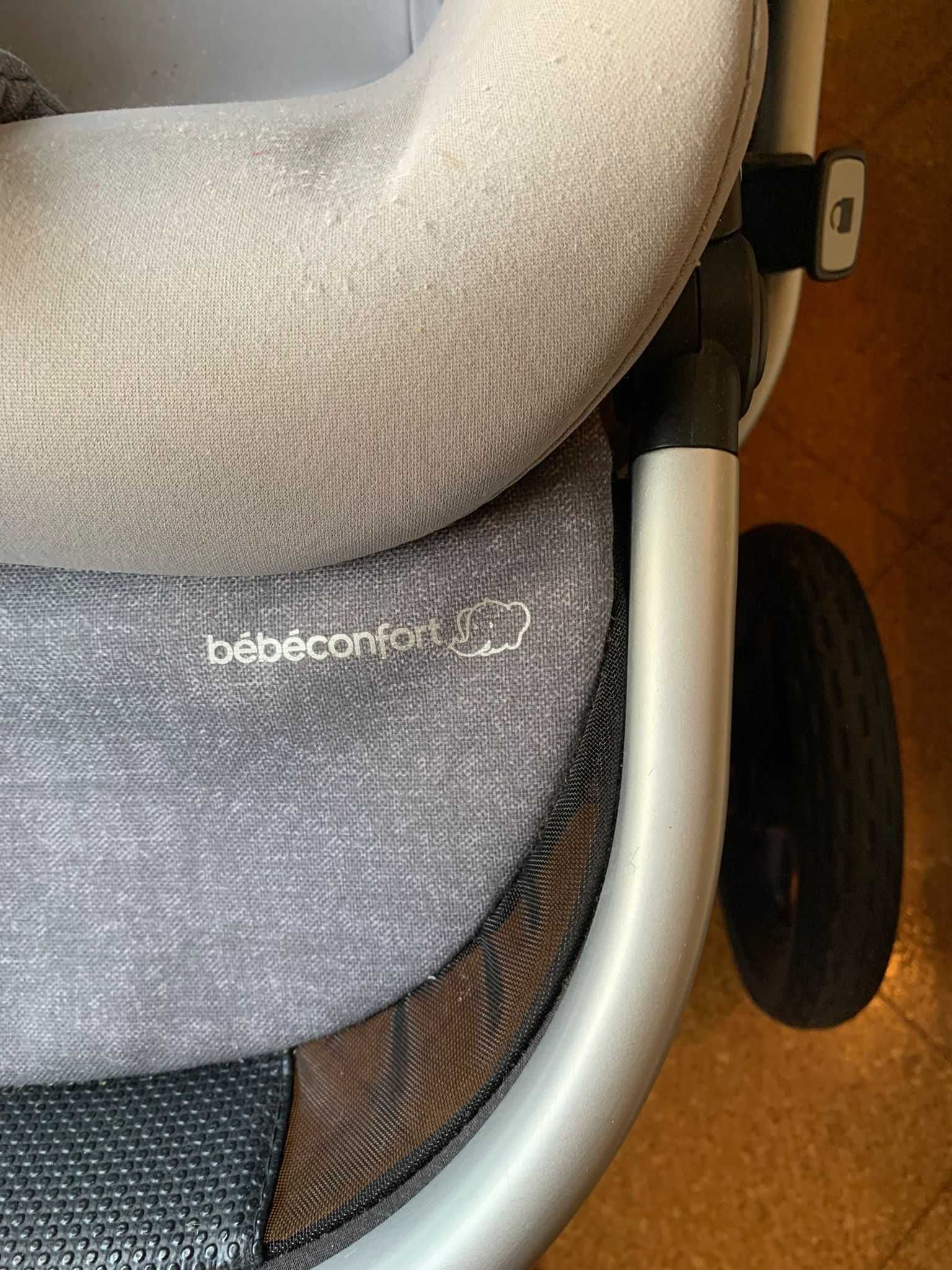 Carrinho de bebe, ovo e alcofa bebe confort, ofereço o isofix