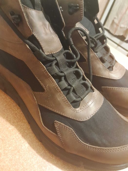 Продам ботинки чоловічі