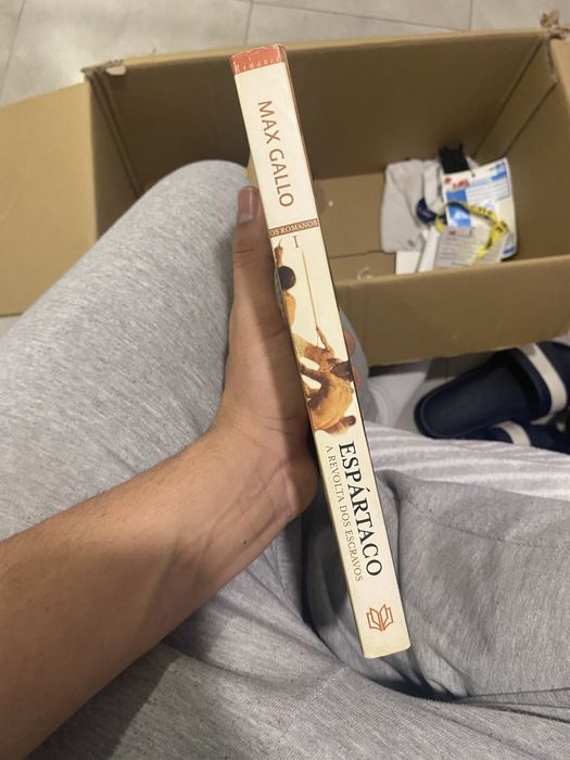 libro espártago a revolta dos escravos