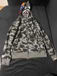 Sprzedam bluze A Bathing Ape