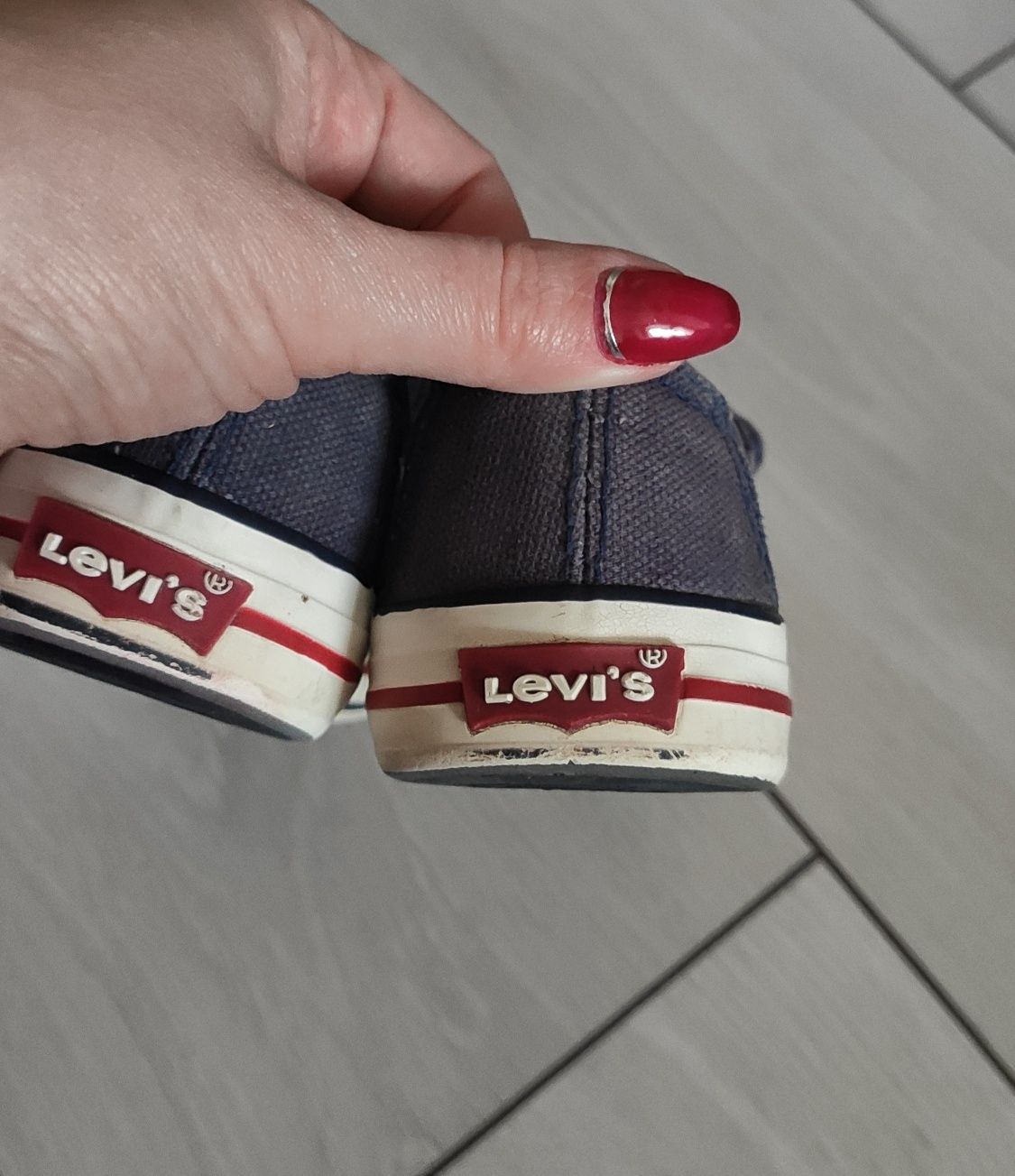 27-28р. Кеды Levis