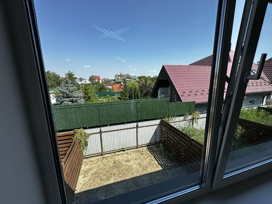 Таунхаус квартира дом с ремонтом мебелью Киев метро Осокорки Дарницкий