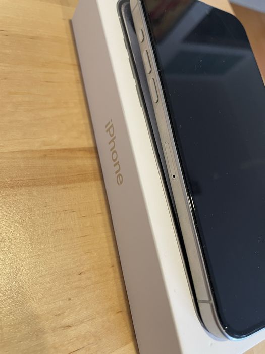 iPhone 15 pro max 256GB білий