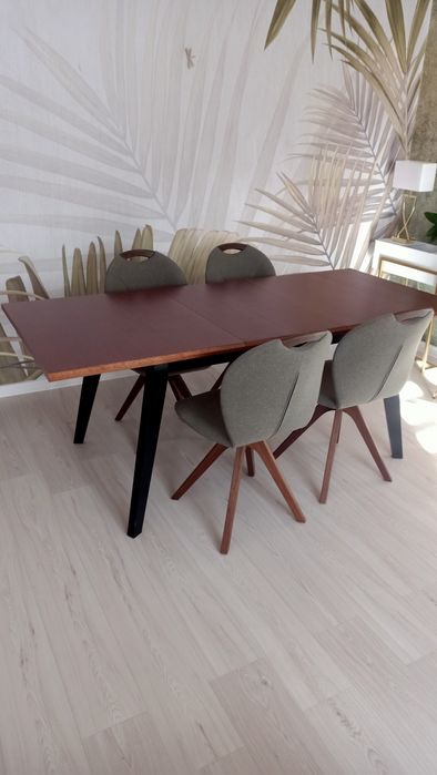 Stół rozkładany z krzesłami okazja!