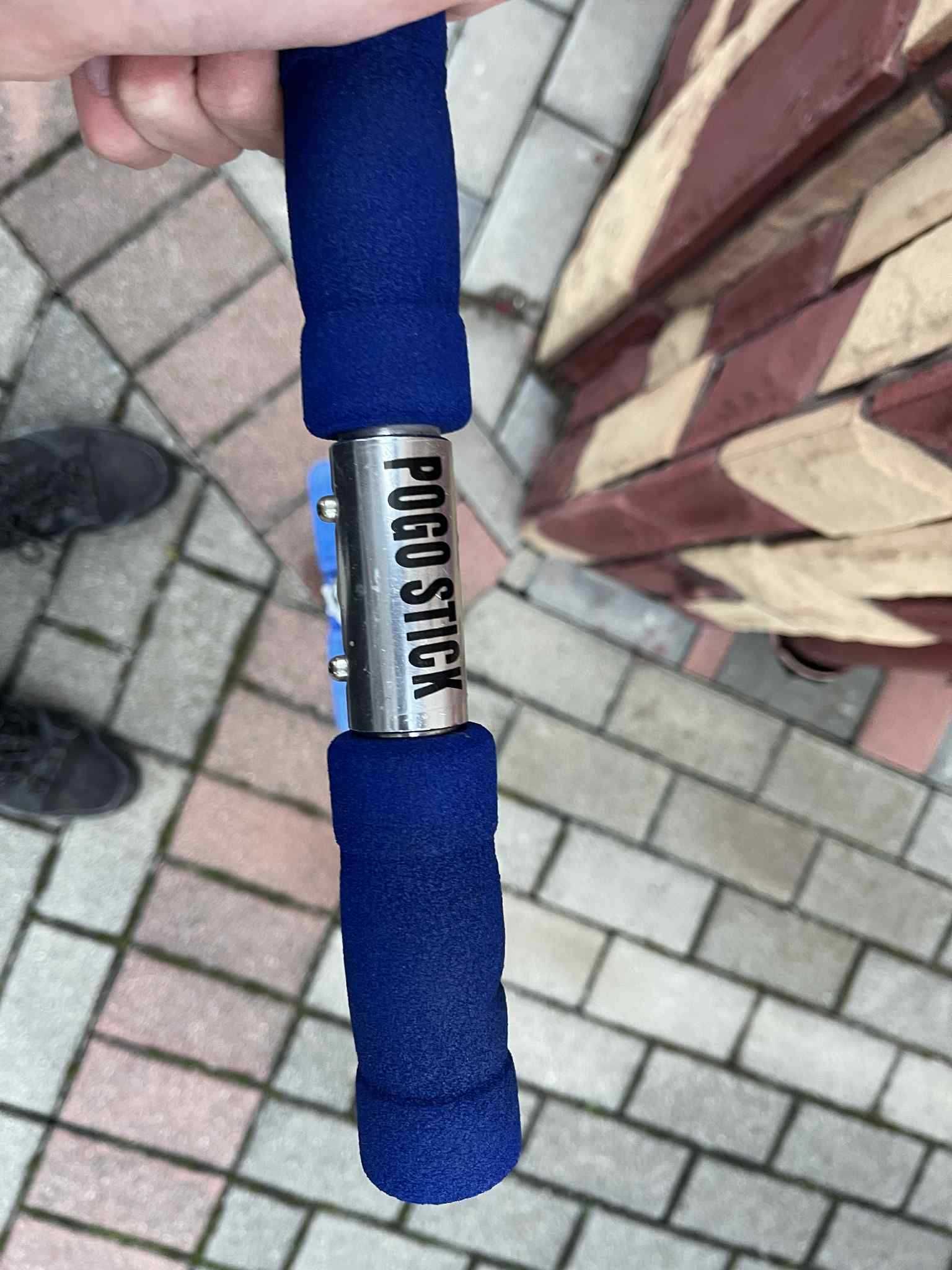 Drążek do skakania inSPORTline Pogo