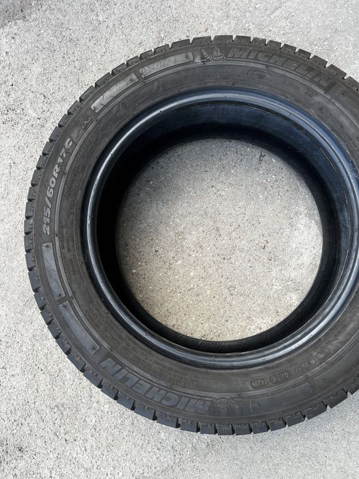 4 opony Michelin Agilis 215/60/17 C 2021r.