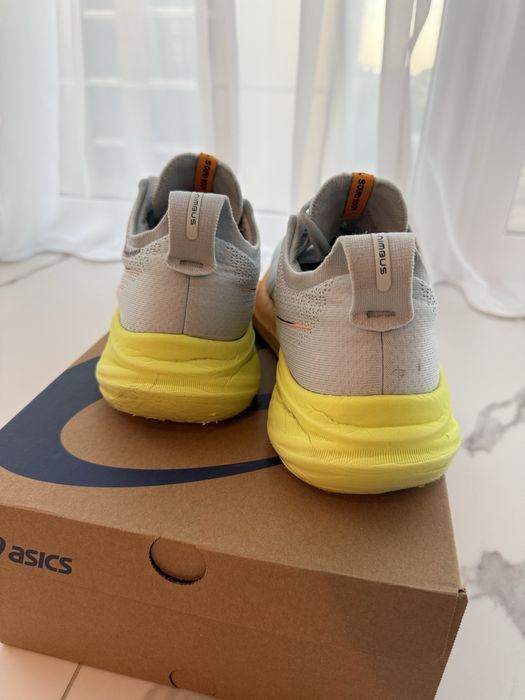 Бігові кросівки Asics Gel-Nimbus 26 Paris оригінал