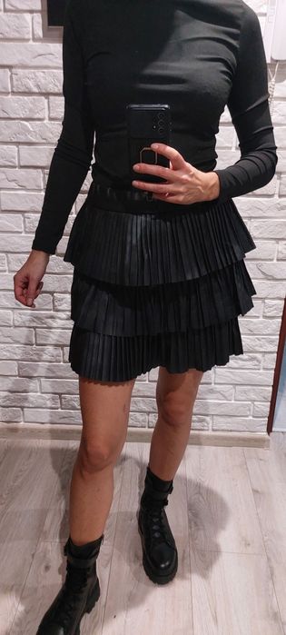 Spódniczka plisowana eko skóra