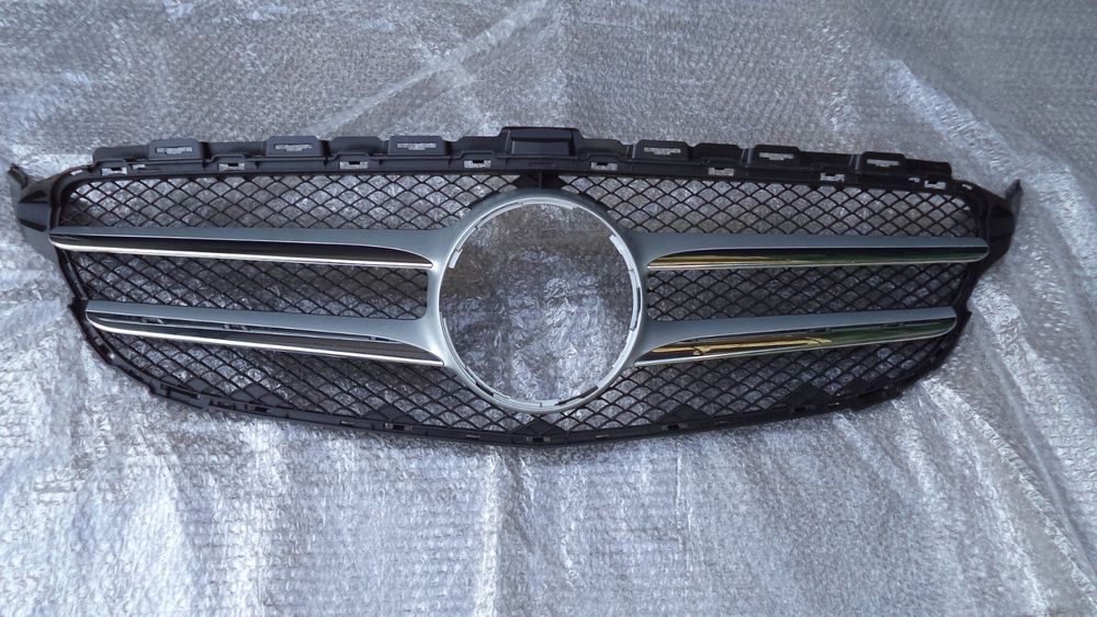 Grelha Central de para-choques Mercedes class C w205