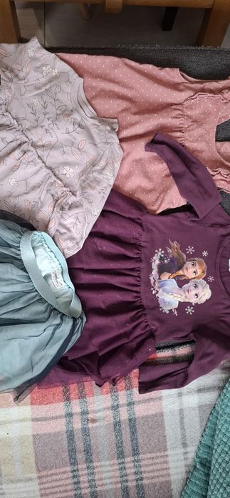 Zestaw ciuszków rozmiar 92