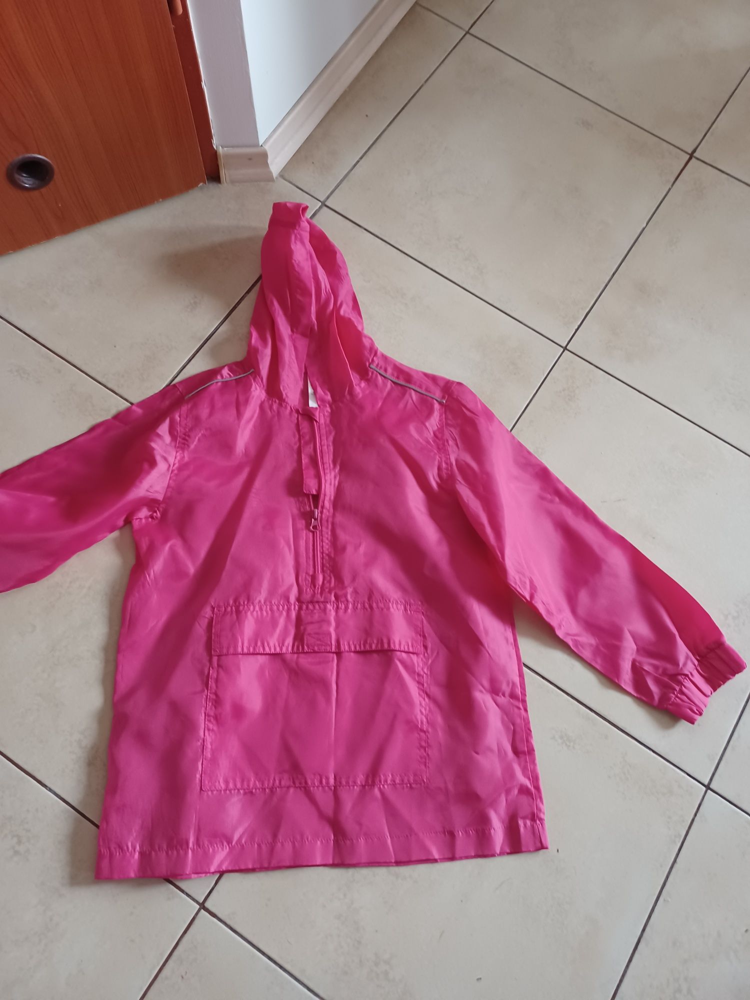 Kurtka przejściowa wiatrówka 140cm dziewczynka