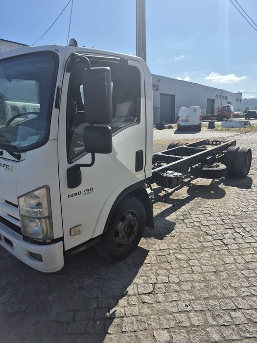 Isuzu NP90 190 pesado