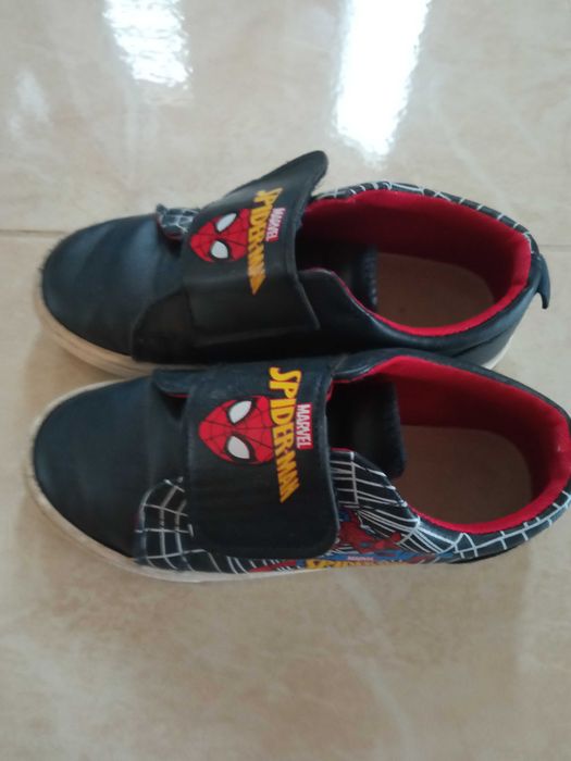 buty sportowe na rzepy