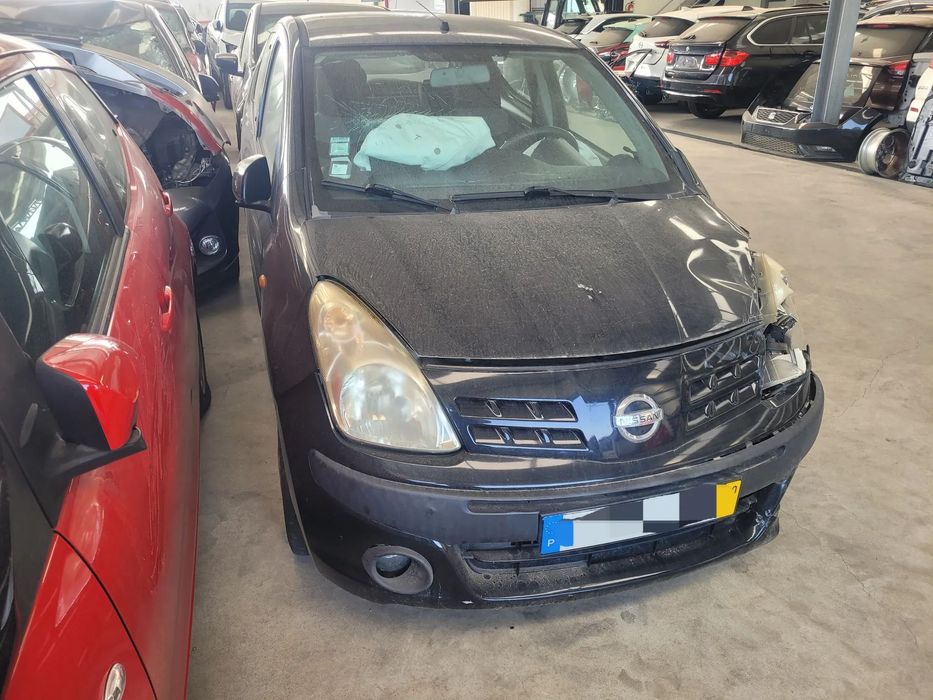 Nissan Pixo para peças