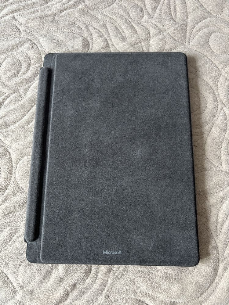 Microsoft Surface Pro 8