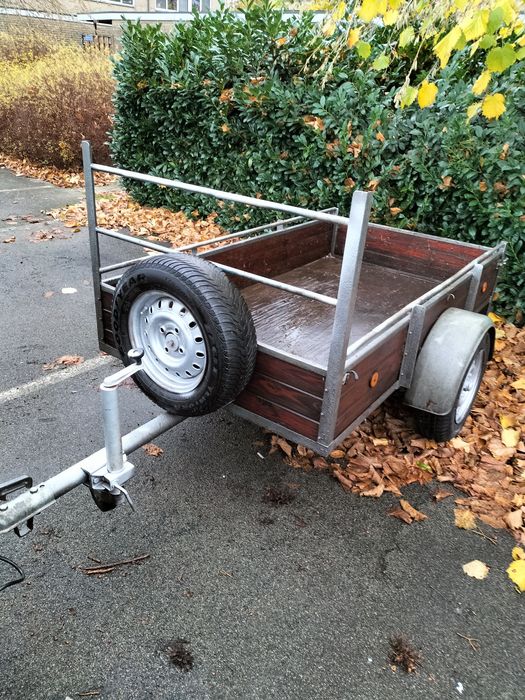 Sprzedam przyczepę samochodową