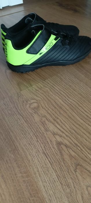 Buty piłkarskie dziecięce turf kipsta 100 rozmiar 34