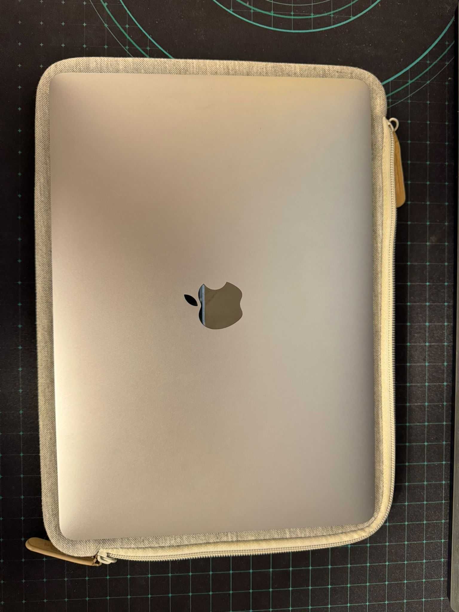 MacBook Pro 13 M1 (2020) Estado Impecável | 97% Bateria Caixa Original