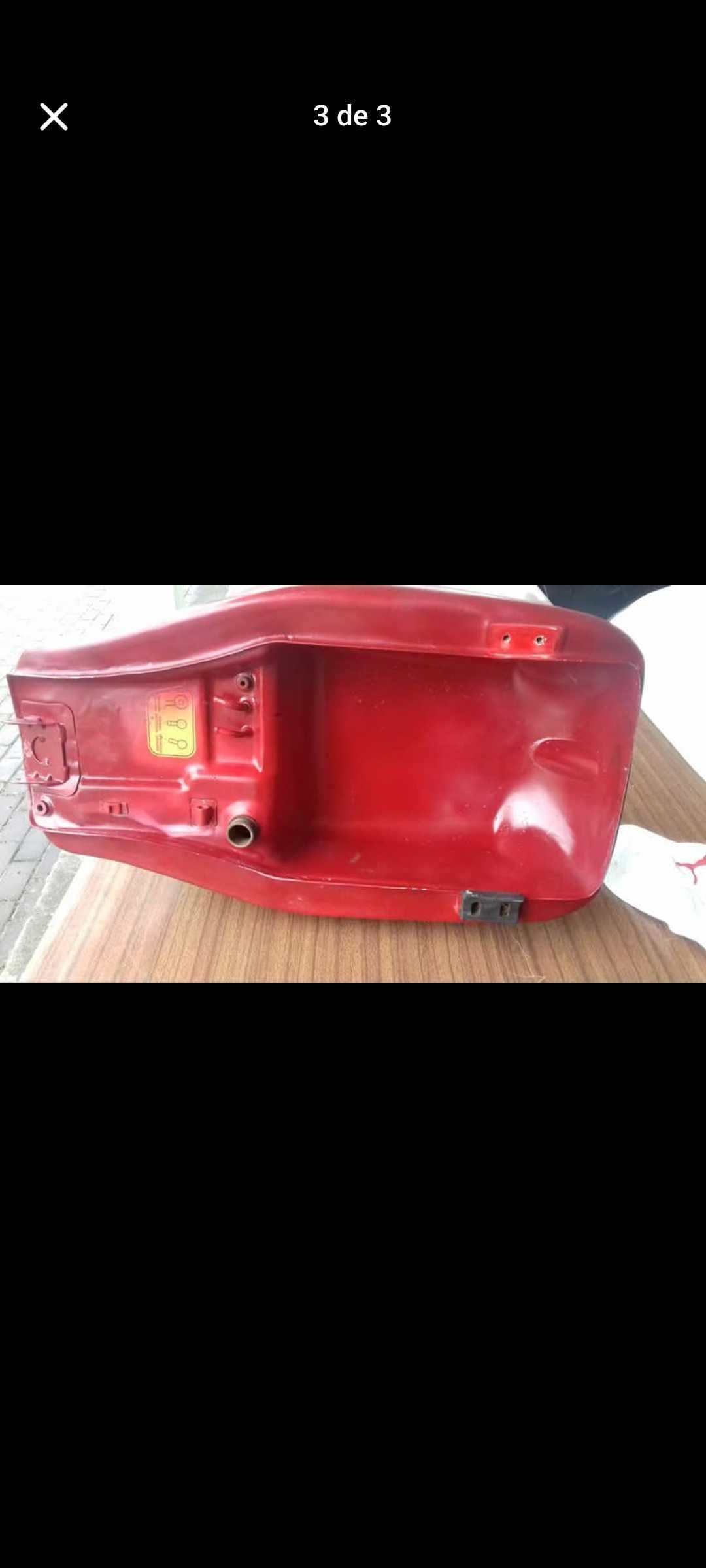 Depósito mota Ducati