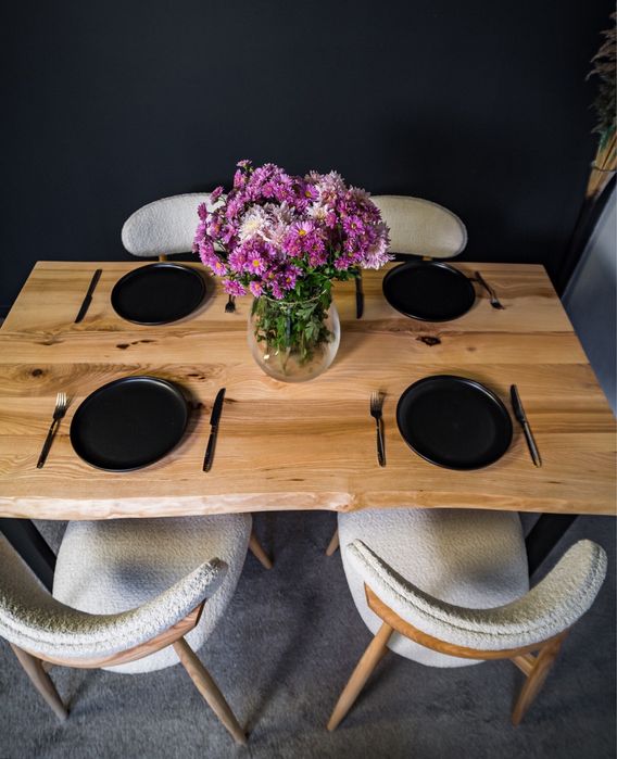 Кухонний стіл з дерева. В наявності Київ