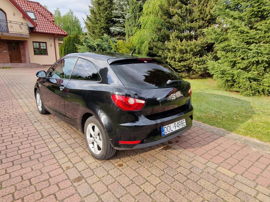 Sprzedam samochód m- ki seat Ibiza