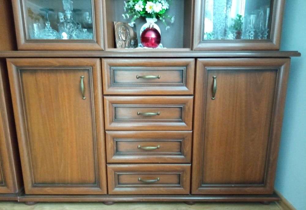 Komplet mebli, solidne