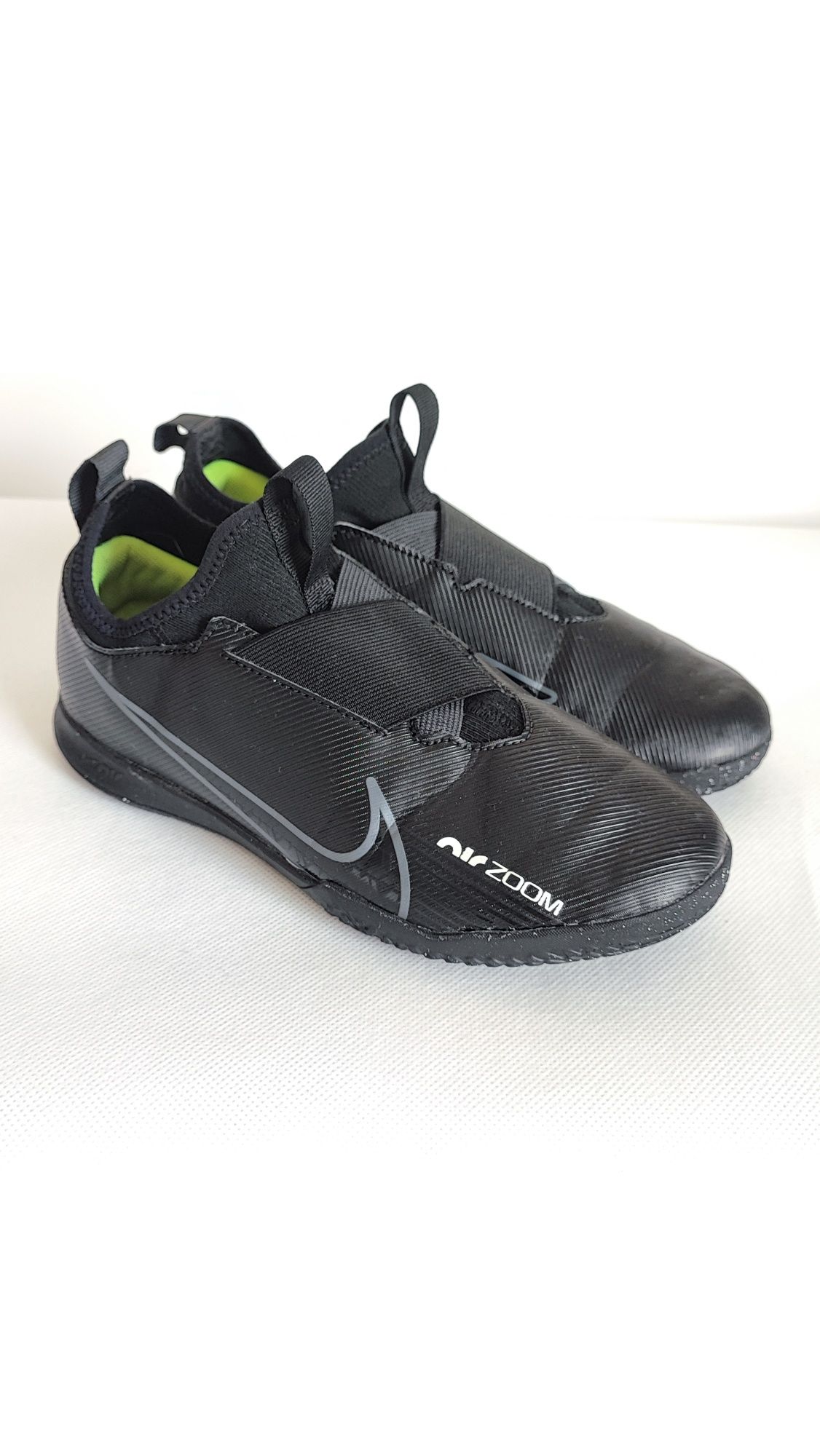 Buty sportowe halówki na halę Nike Mercurial rozmiar 38 wkładka 24 cm