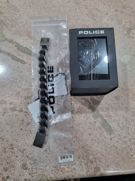 Pulseira police nova