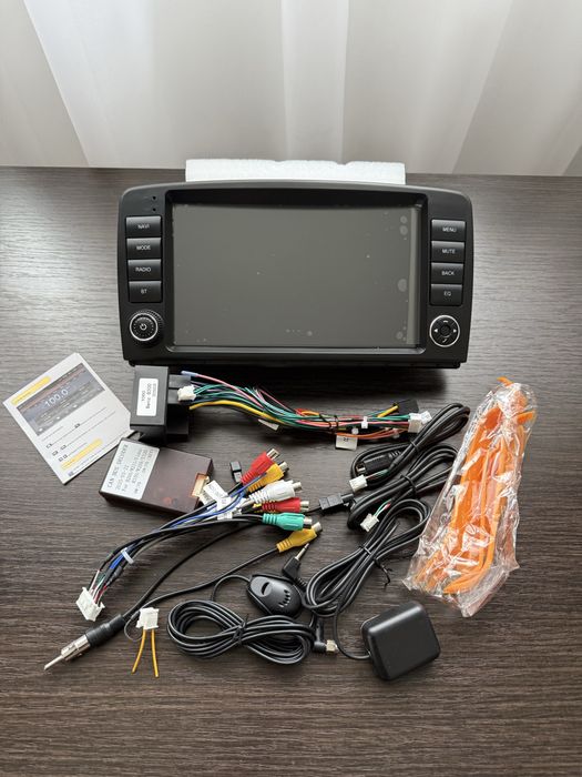 Автомагнітола Mercedes Benz ML W164 R class W251 R280 R300 R320 R350