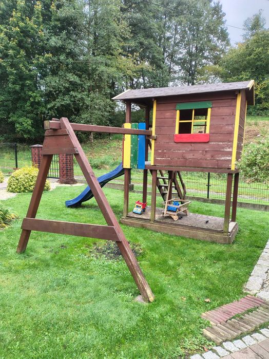 Domek drewniany dzieciecy