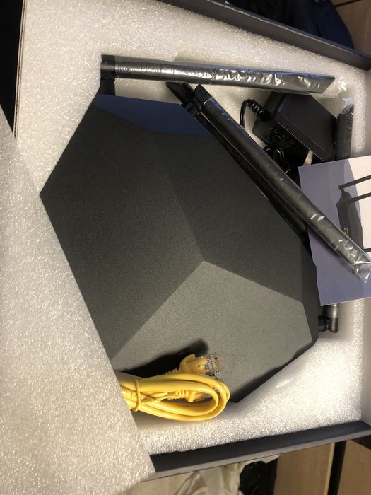 Dual Band Wi-Fi Fi6 Router Model FGNet