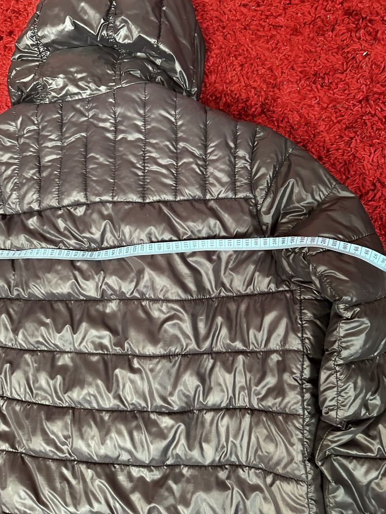 Куртка tommy hilfiger L оригінал стан 10/10