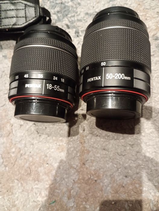 Pentax K50 + obiektywy 18-55mm, 50-200mm