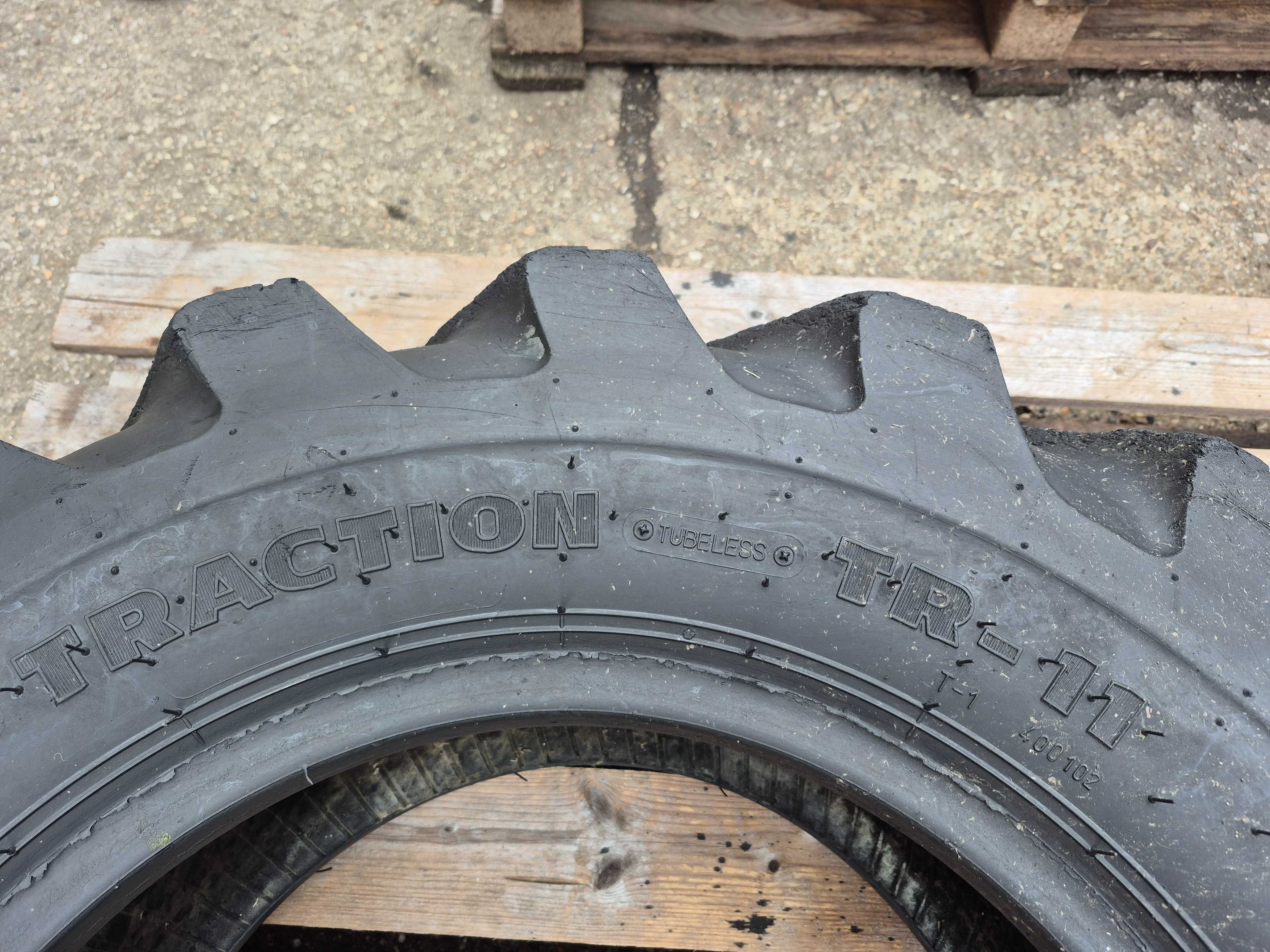 Opona Mitas Traction TR-11 12.0/75/18 2011r